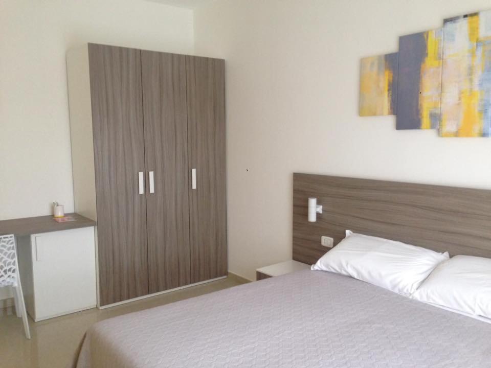 B&B Corso Roma Apricena ภายนอก รูปภาพ
