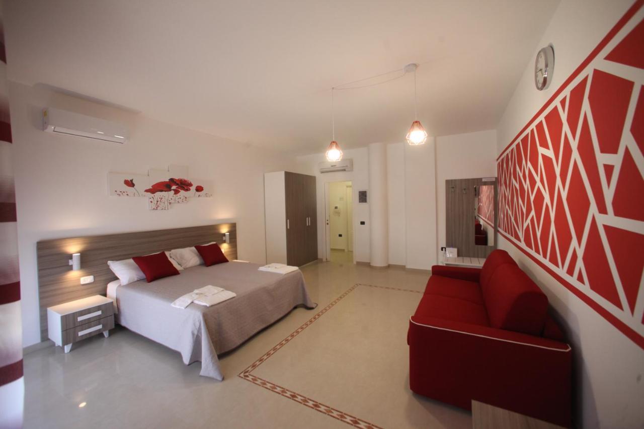 B&B Corso Roma Apricena ภายนอก รูปภาพ