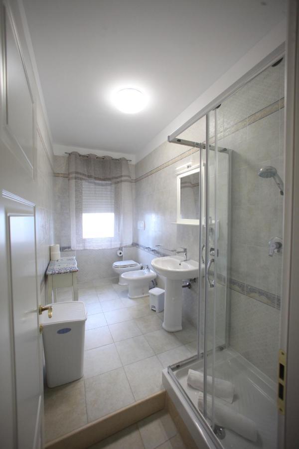 B&B Corso Roma Apricena ภายนอก รูปภาพ