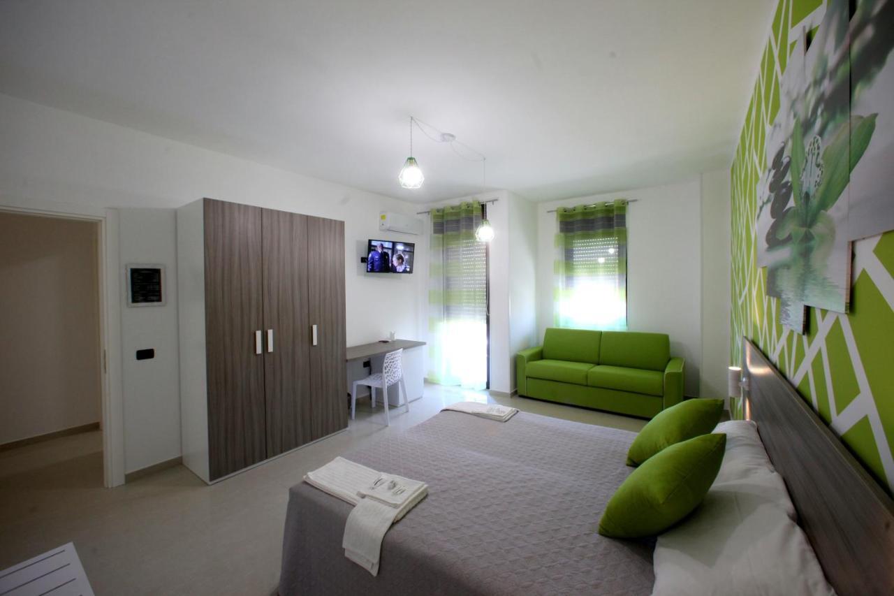 B&B Corso Roma Apricena ภายนอก รูปภาพ